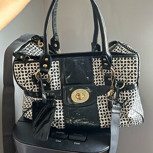 Authentic Coach Penelope black white dog pet carrier Rare